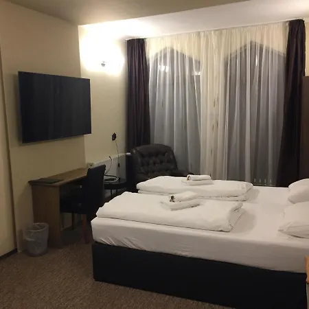 Vulkan Wellness Panzio B&B 페치